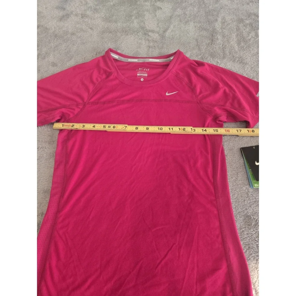 New With Tag NIKE Women's Dri-Fit Miler Running Shirt Pink Size S athletic